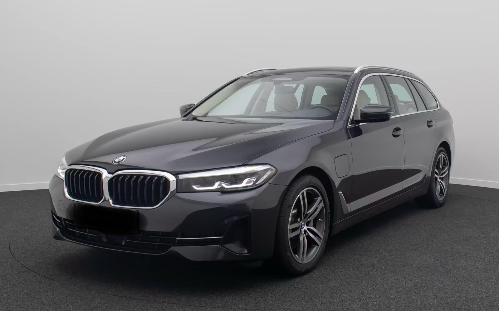 BMW 530 e Panorama Alarm DAB H/K Leder Sport 19Zoll