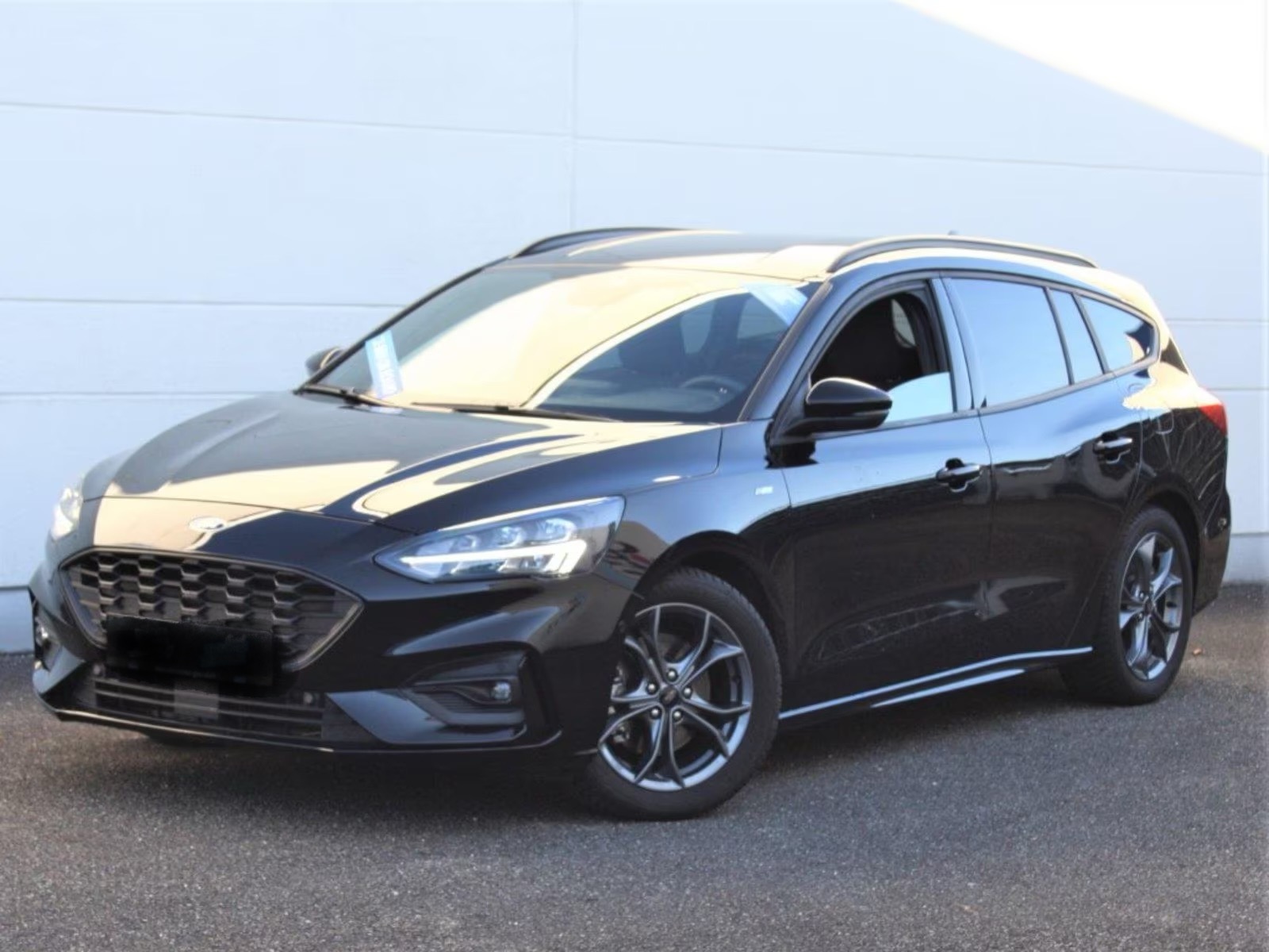 Ford Focus Turnier 1.5 EB ST-Line LED Navi ACC Kamera